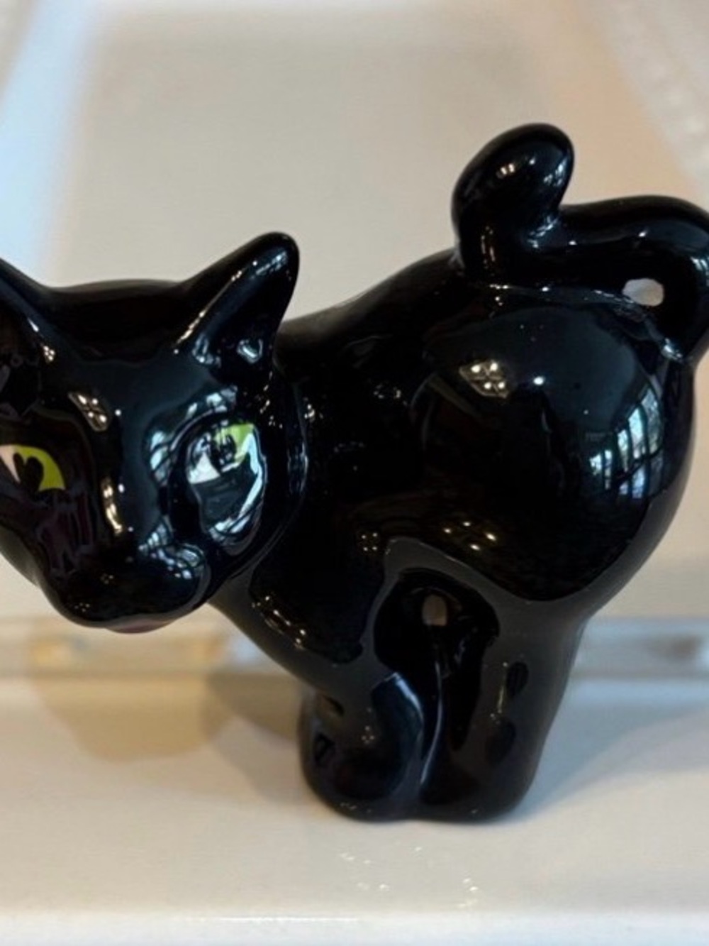 NWT Nora Fleming mini Black Ceramic Cat Figurine  Décor